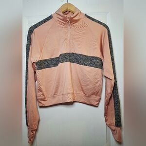 Infinite Performance Stylish Cropped Half-Zip Top (M)